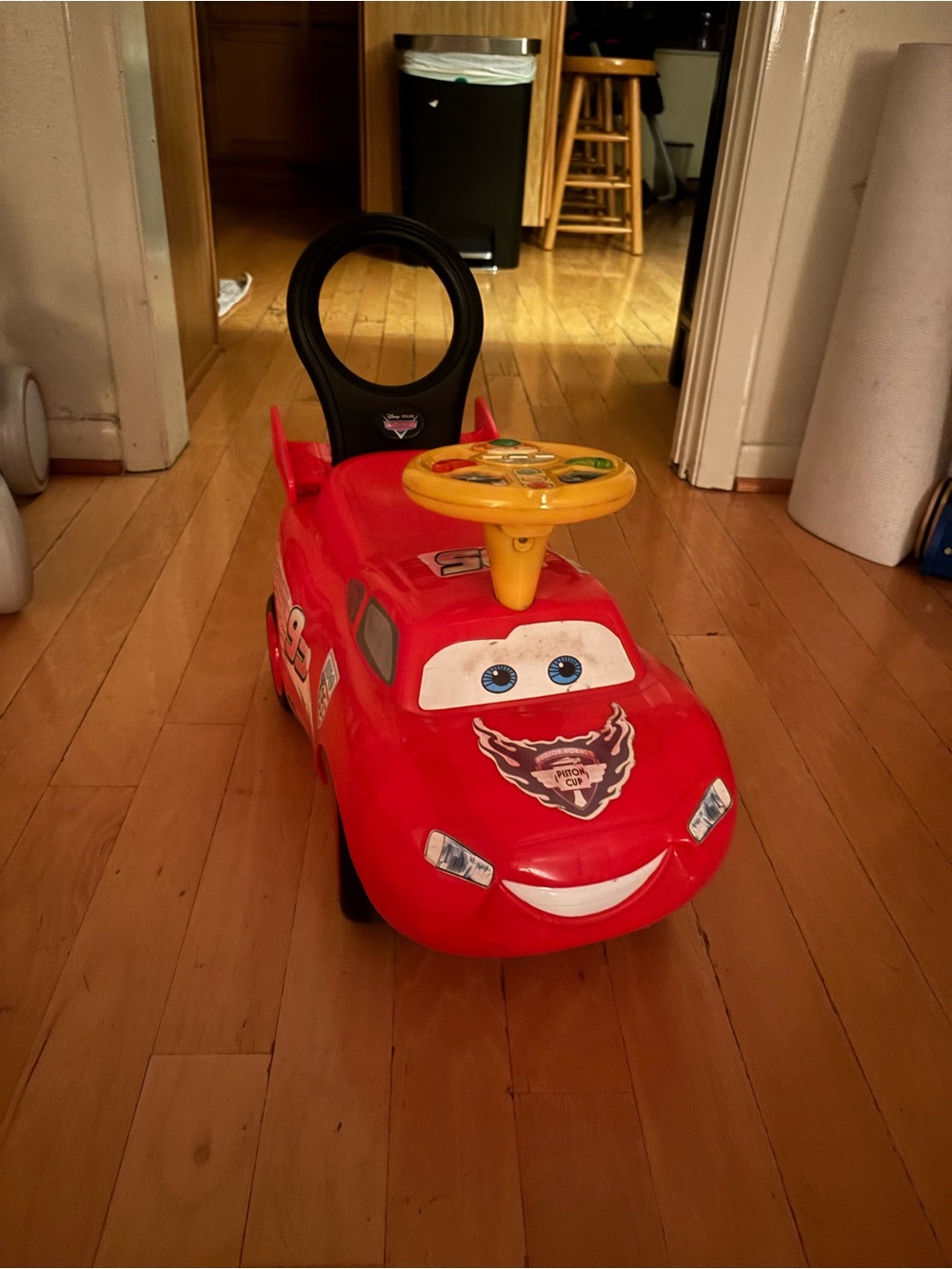 ***RARE!*** Disney Red Ride-On Lightning Style Car with Yellow Steering Wheel
